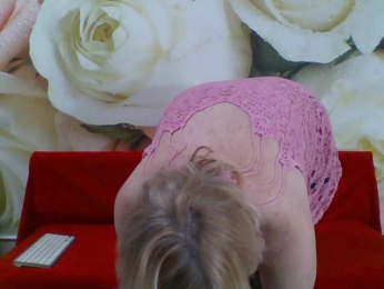 Beatris-K webcam bongacams model stream image