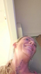 elle26_hot webcam model stream image