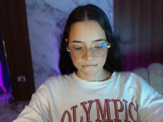 Aira Wolkof webcam model stream image