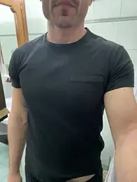 giovan2020 webcam model stream image