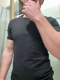 giovan2020 webcam model stream image