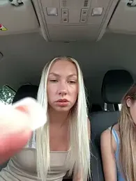 LuisaBecker webcam model stream image