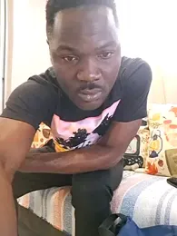 Petrossa webcam model stream image