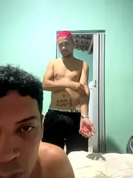 Nethinhoo webcam model stream image