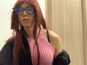 CrossdresserAnna webcam model stream image