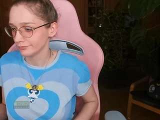 nicolebloom webcam camsoda model stream image