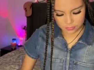 lillytillercam webcam model stream image