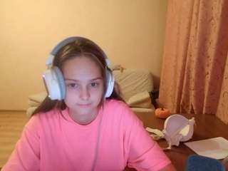 sharriburkel webcam model stream image