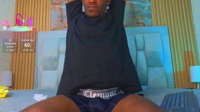 pipedark_ webcam model stream image