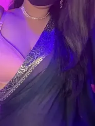 HeartQueen05 webcam model stream image