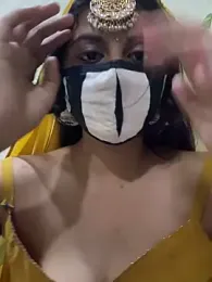 HeartQueen05 webcam model stream image