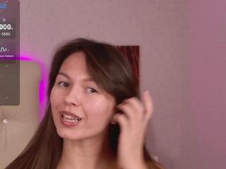 Amanda Vi webcam model stream image