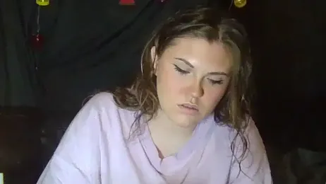 babyizzie webcam stripchat model stream image