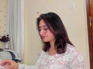 leyladarly webcam camsoda model stream image