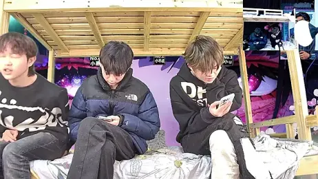 xiaohuangren01 webcam model stream image