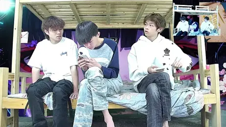 xiaohuangren01 webcam stripchat model stream image