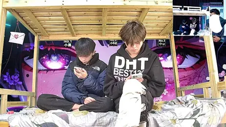 xiaohuangren01 webcam model stream image