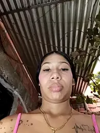 Rous-squir webcam stripchat model stream image