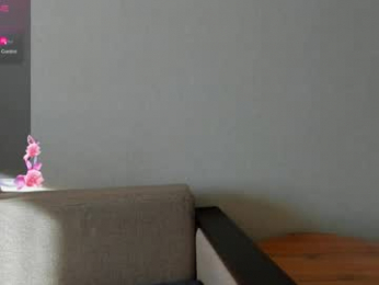 evapuff webcam model stream image