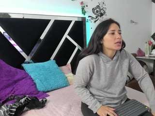 spicyrooom webcam model stream image