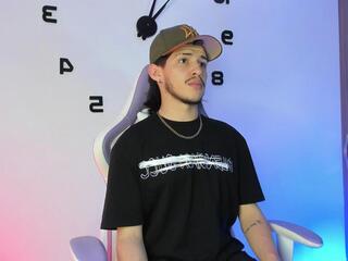 Nathan Ferrara webcam flirt4free model stream image