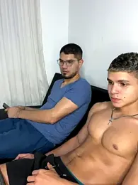 mirallesandbig webcam stripchat model stream image