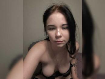 Kittydream-x webcam bongacams model stream image