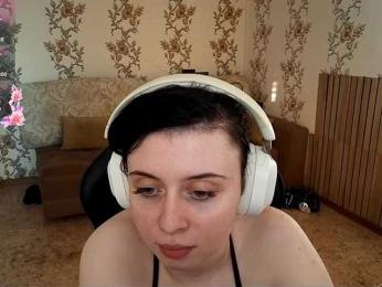 YunaJess webcam model stream image