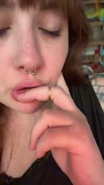 MistressEm webcam model stream image