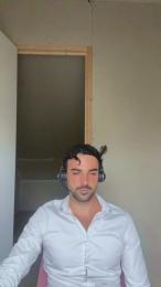 Eauminerale webcam model stream image