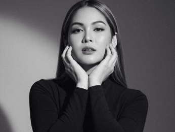 JazmineLicious webcam model stream image