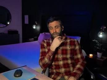 1_ee webcam model stream image