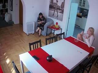 voyeurcam-julmodels-dining webcam model stream image