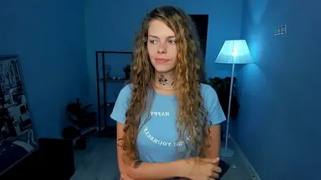 RayaNenlia webcam stripchat model stream image