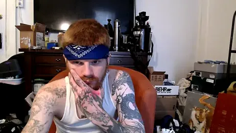 Magnetic127 webcam model stream image