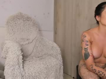 drake_jackson11 webcam model stream image