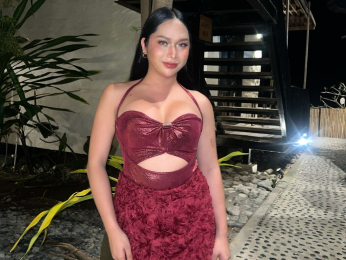 AlexaMillion webcam model stream image