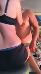 Javi9404 webcam model stream image