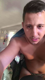 Javi9404 webcam model stream image