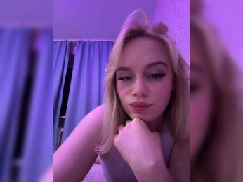 MissAlis webcam model stream image