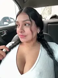 Sarita_1 webcam model stream image