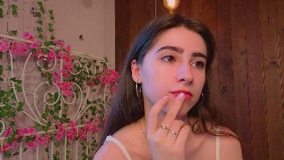 AlbertaHayley webcam model stream image