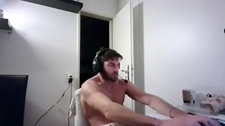 alpha-hunk webcam model stream image