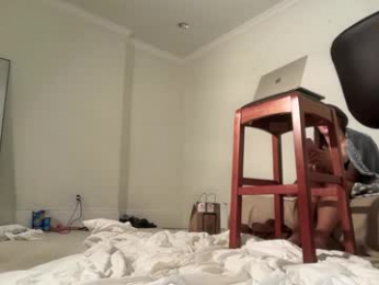 avaowenss webcam model stream image
