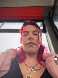 RiriRoseey webcam stripchat model stream image