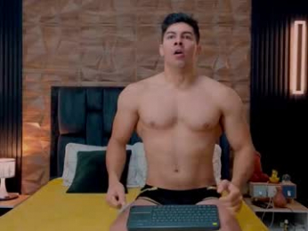 hotfuckers4uu webcam model stream image
