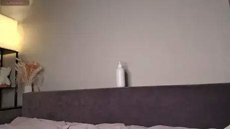 Only_KiraRi webcam model stream image