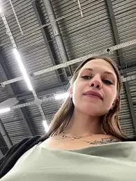 Olivia_Jemison webcam stripchat model stream image