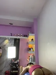 Nails_Lucia webcam stripchat model stream image