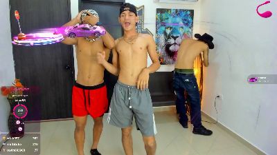 Voyeurism_guyss webcam model stream image